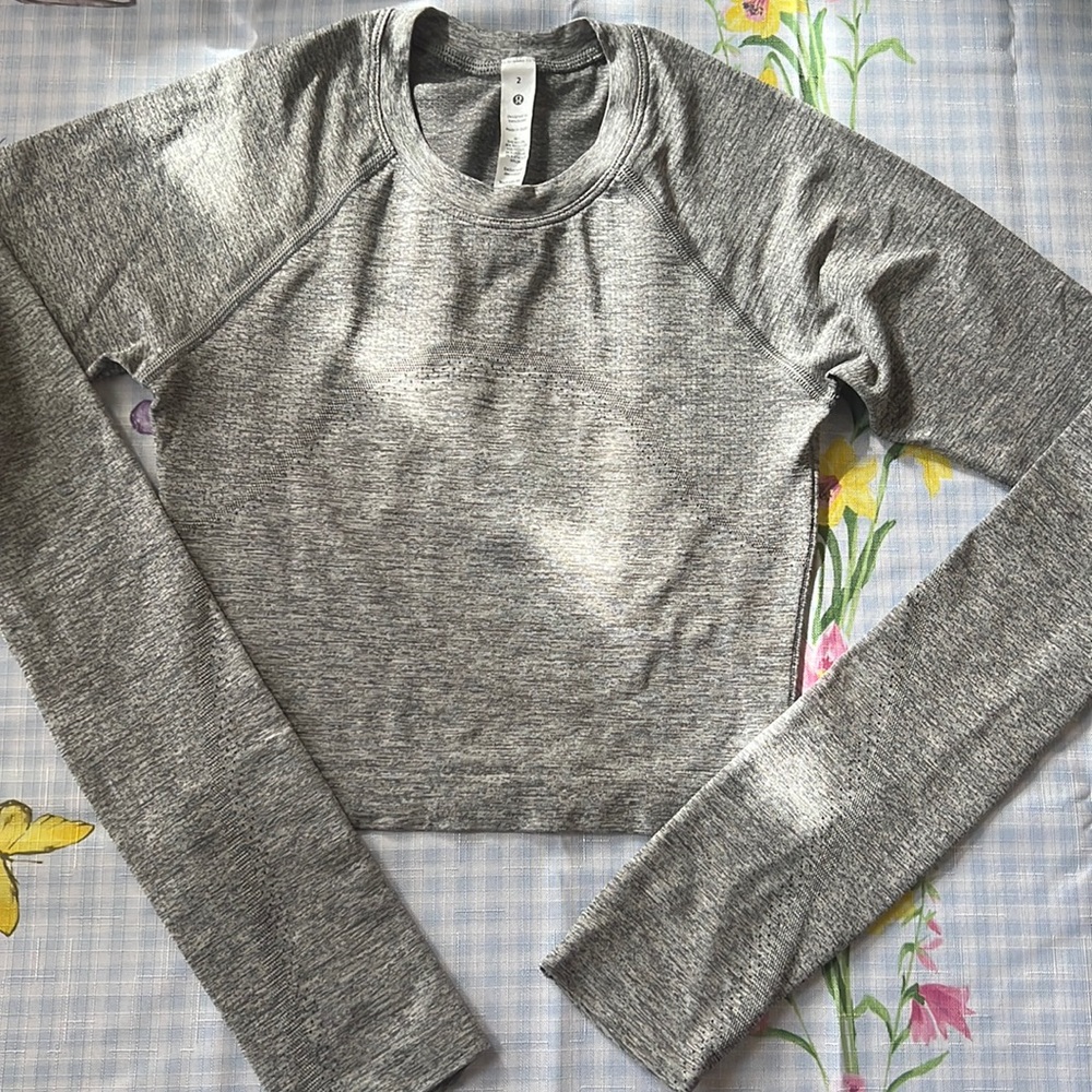 Lululemon athletics.